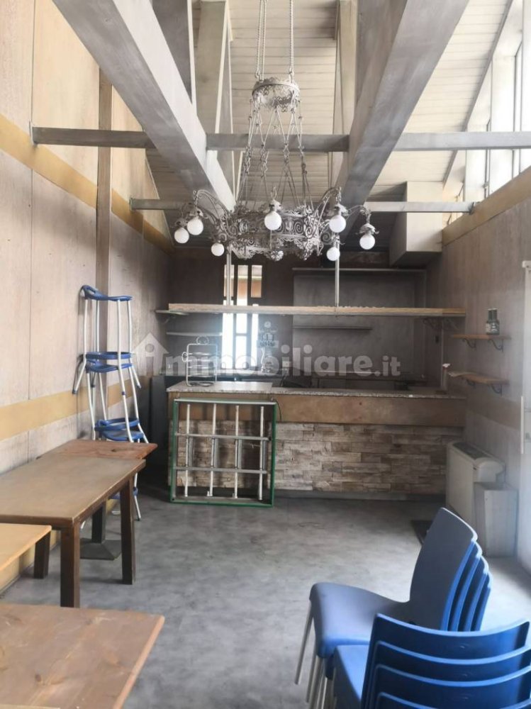 5 rooms Building in Vezza d'Oglio, Italy No. 84873