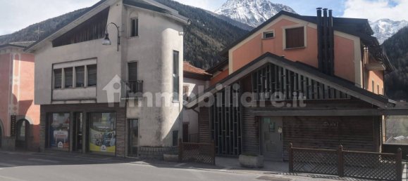 5 rooms Building in Vezza d'Oglio, Italy No. 84873 10