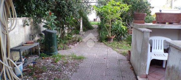 5-salle Villa à Anzio, Italy No. 14717 26