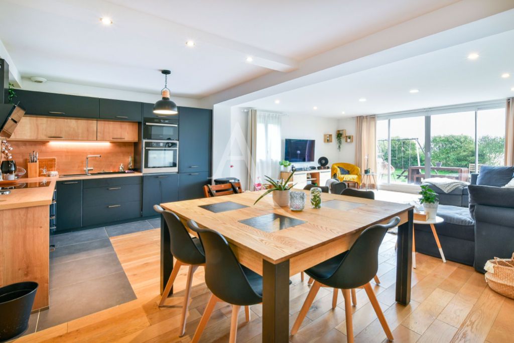 Casa de 4 dormitorios en Verneuil-l'Etang, France No. 175992