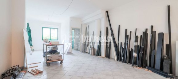 50m² Commercial property in San Clemente, Italy No. 312485 3