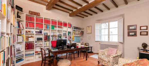 3 bedrooms Apartment in Pistoia, Italy No. 351009 11