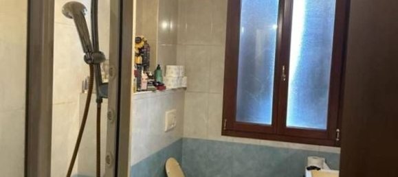 3 rooms Apartment in Carpi, Italy No. 95030 10