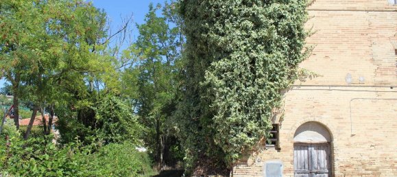 6 Schlafzimmer Haus in Montottone, Italy, Nr. 352265 13