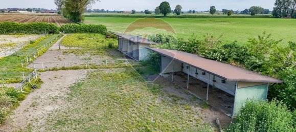 30 rooms House in Stagno Lombardo, Italy No. 371643 18