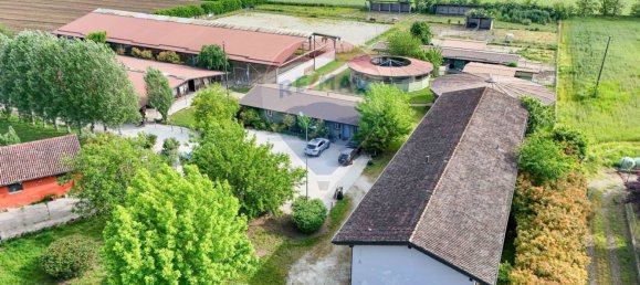 30 rooms House in Stagno Lombardo, Italy No. 371643 11