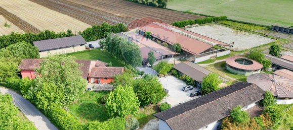 30 rooms House in Stagno Lombardo, Italy No. 371643 15