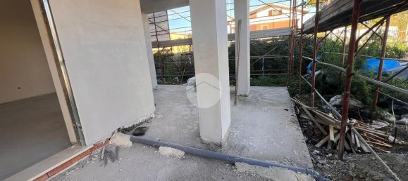 Villa de 4 habitaciónes en Ciampino, Italy No. 2121 25