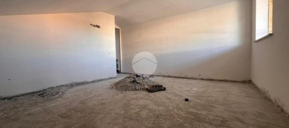Villa de 4 habitaciónes en Ciampino, Italy No. 2121 29
