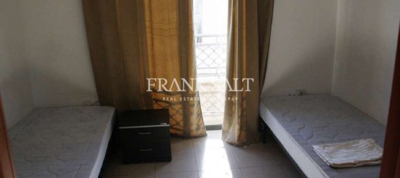 3 bedrooms Apartment in Mosta, Malta No. 2570 6