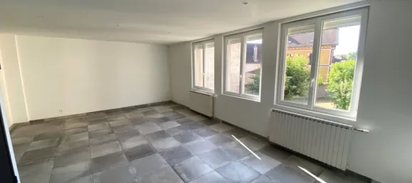 2 bedrooms House in Digoin, France No. 348152 2