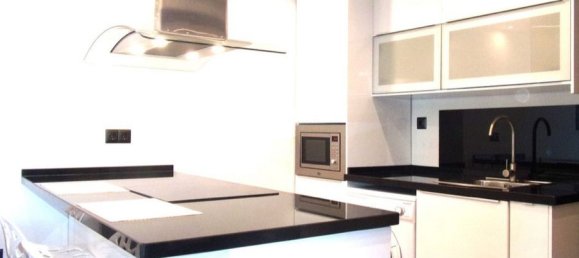 1 bedroom Apartment in Marbella, Spain No. 132640 9