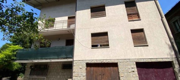 18 rooms House in Vetto, Italy No. 278865 36