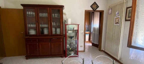 18 rooms House in Vetto, Italy No. 278865 5