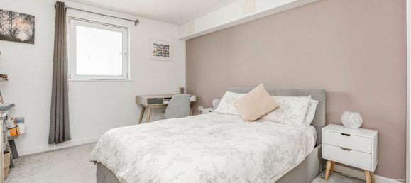 Apartamento de 2 dormitorios en Richmond, United Kingdom No. 9074 11