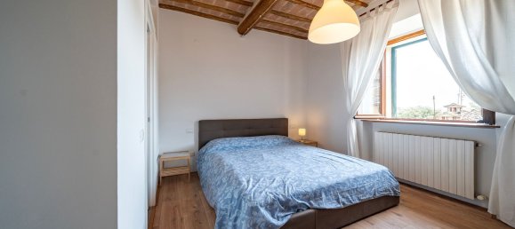 10 rooms Apartment in Perugia, Italy No. 103426 14