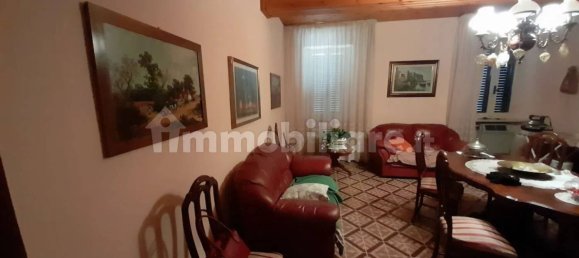 4 bedrooms Apartment in Marcaria, Italy No. 354438 11