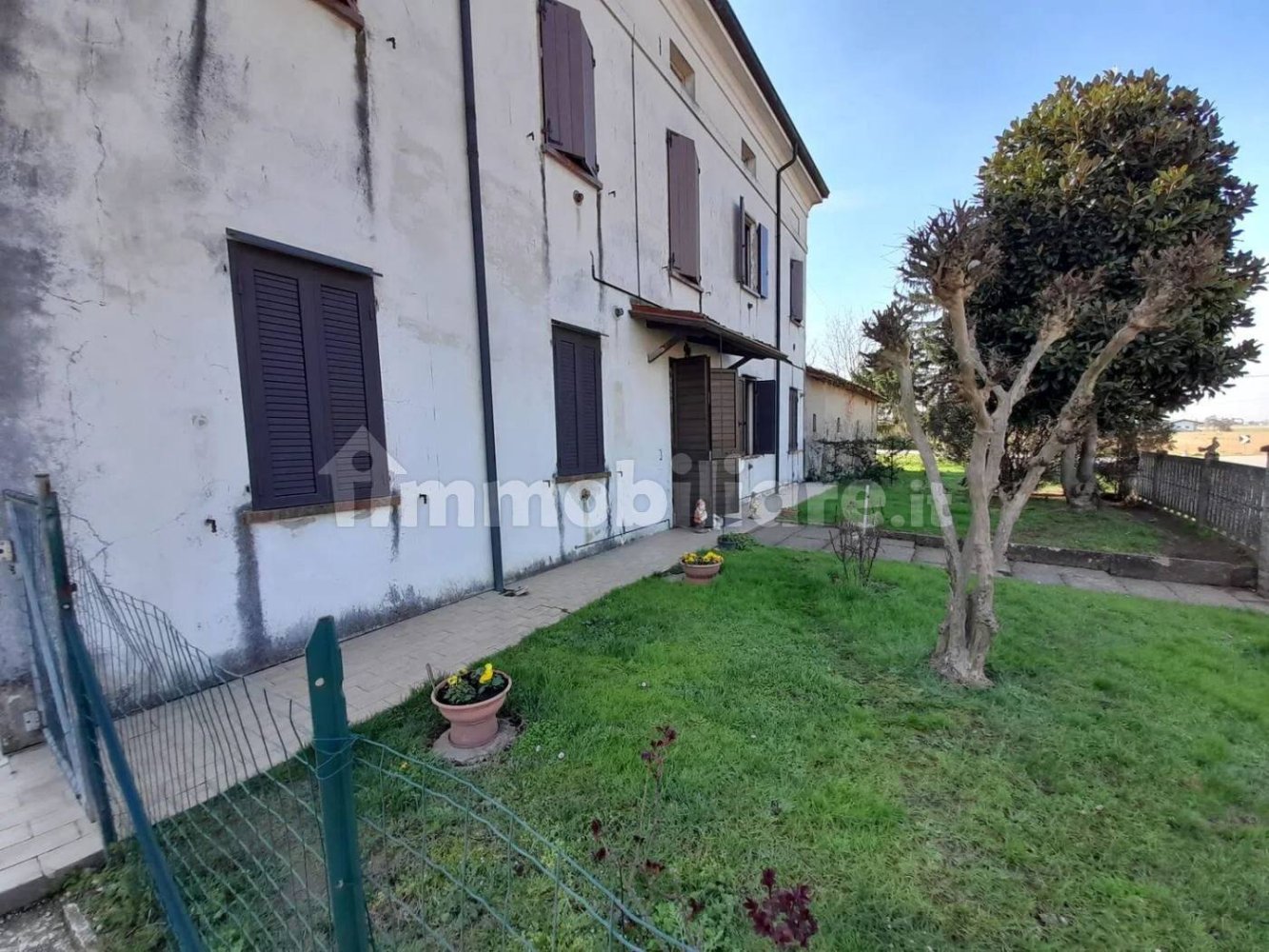 4 bedrooms Apartment in Marcaria, Italy No. 354438