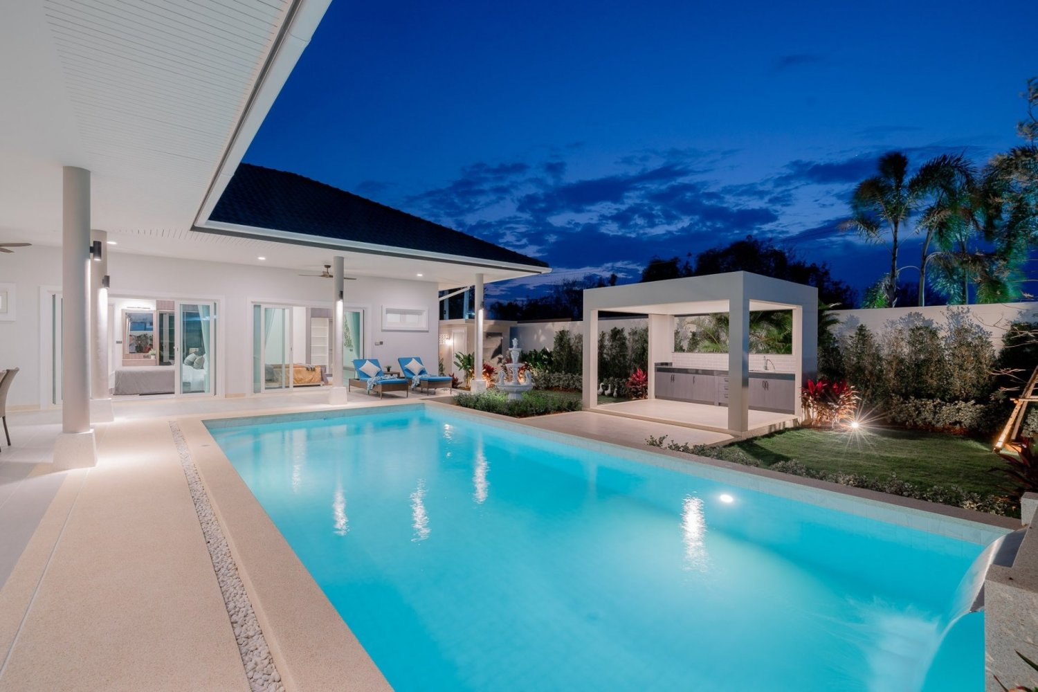 3 bedrooms Cafe / restaurant in Hua Hin, Thailand No. 8387