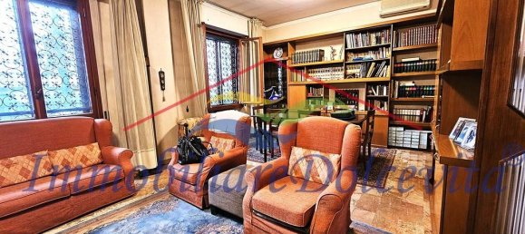 4 غرف نوم شقة في Florence, Italy رقم 264618 6