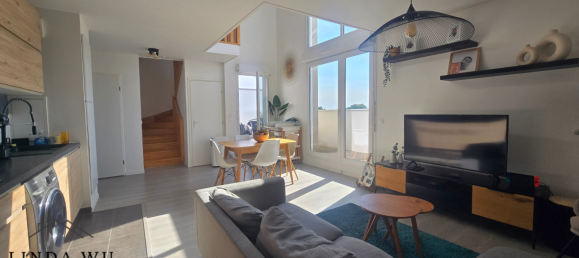 1 bedroom Duplex in Villeneuve-le-Roi, France No. 330708 3