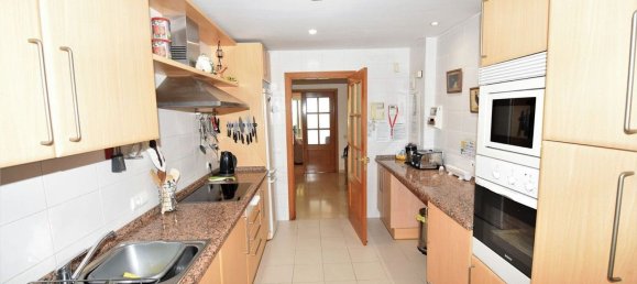 3 Schlafzimmer Wohnung in Marbella, Spain, Nr. 33755 9