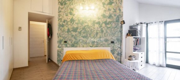 Apartamento de 3 divisões em Senago, Italy N.º 19913 104