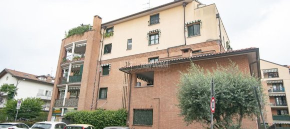 Apartamento de 3 divisões em Senago, Italy N.º 19913 102