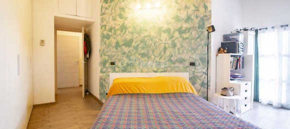 Apartamento de 3 divisões em Senago, Italy N.º 19913 2