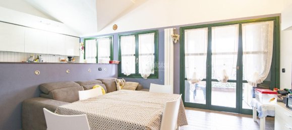 Apartamento de 3 divisões em Senago, Italy N.º 19913 11