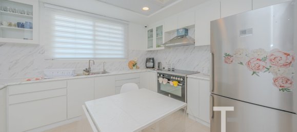 5 bedrooms Villa in Mudon, UAE No. 32213 11