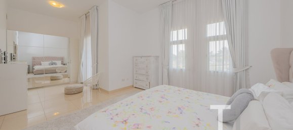 5 bedrooms Villa in Mudon, UAE No. 32213 29