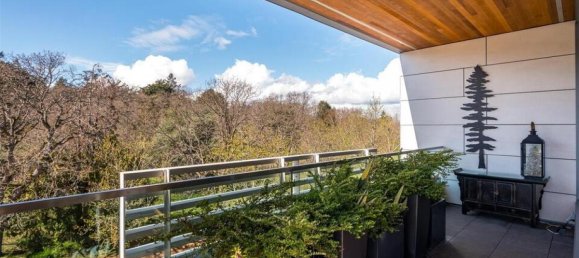 2 bedrooms Condo in British Columbia, Canada No. 238 10