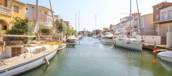 5 chambres Maison à Empuriabrava, Spain No. 149796 21