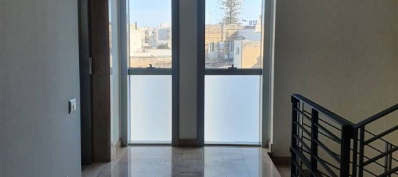  مكتب في Lecce, Italy 55متر مربع رقم 138231 4