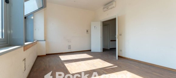 5 rooms Office in Catania, Italy No. 317665 7