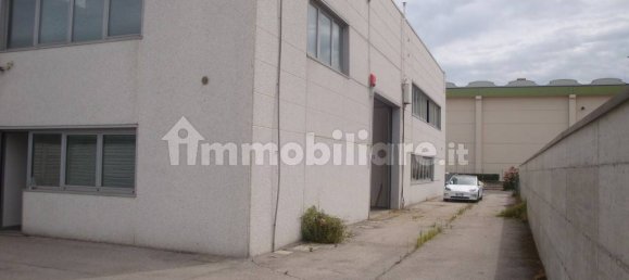 5 rooms Warehouse in Ravenna, Italy No. 133923 4