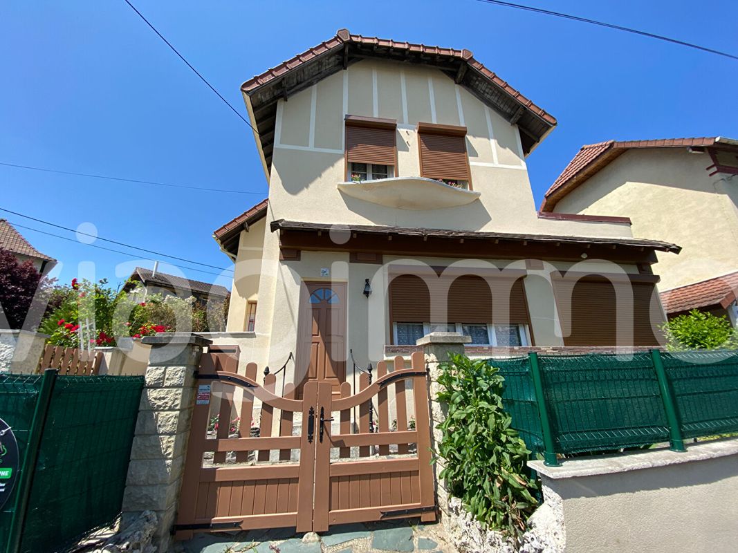 2 غرف نوم منزل في Ezanville, France رقم 188146