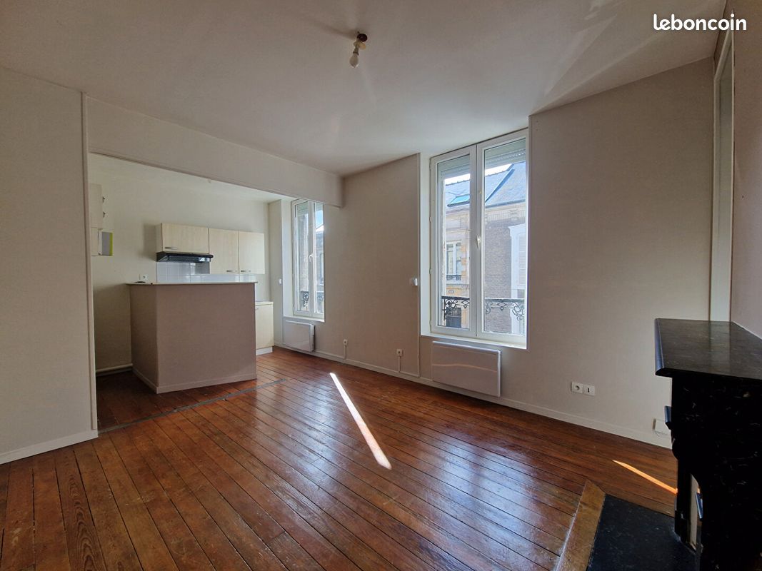 1 bedroom Apartment in Reims, France No. 66976