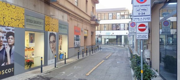 1 room Parking in Pescara, Italy No. 34350 6