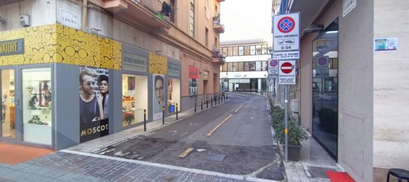 1 room Parking in Pescara, Italy No. 34350 5