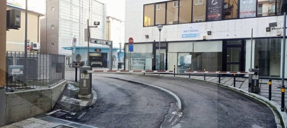 1 room Parking in Pescara, Italy No. 34350 7