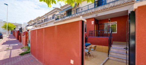 3 bedrooms House in Torrevieja, Spain No. 134633 3