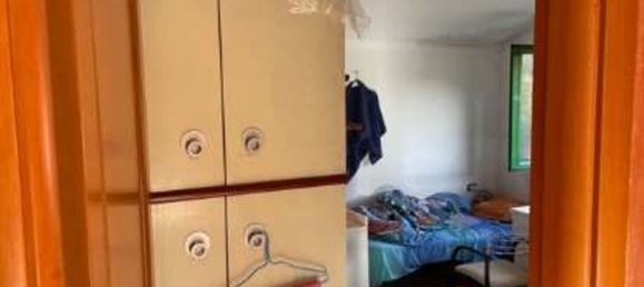 4-salle Appartement à Calco, Italy No. 4250 2