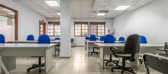 61m² Commercial property in Granada, Spain No. 172038 13