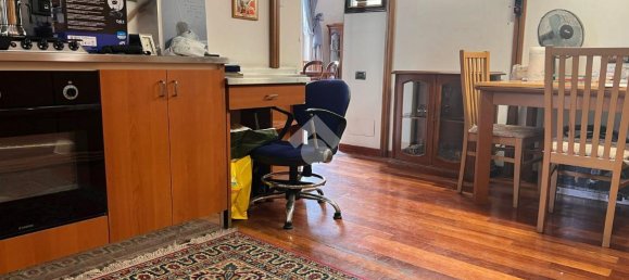 2 rooms Apartment in Rome, Italy No. 14784 2