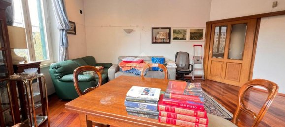 2 rooms Apartment in Rome, Italy No. 14784 3