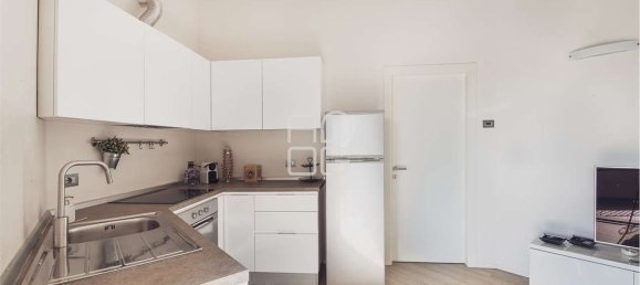 2 bedrooms Apartment in Desenzano del Garda, Italy No. 365370 9