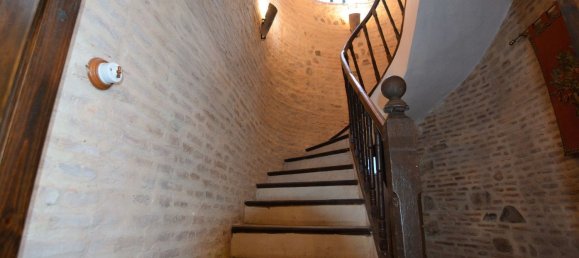 4 bedrooms House in Piedrabuena, Spain No. 69036 8