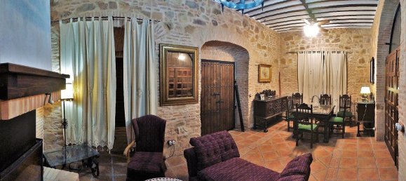 4 bedrooms House in Piedrabuena, Spain No. 69036 35